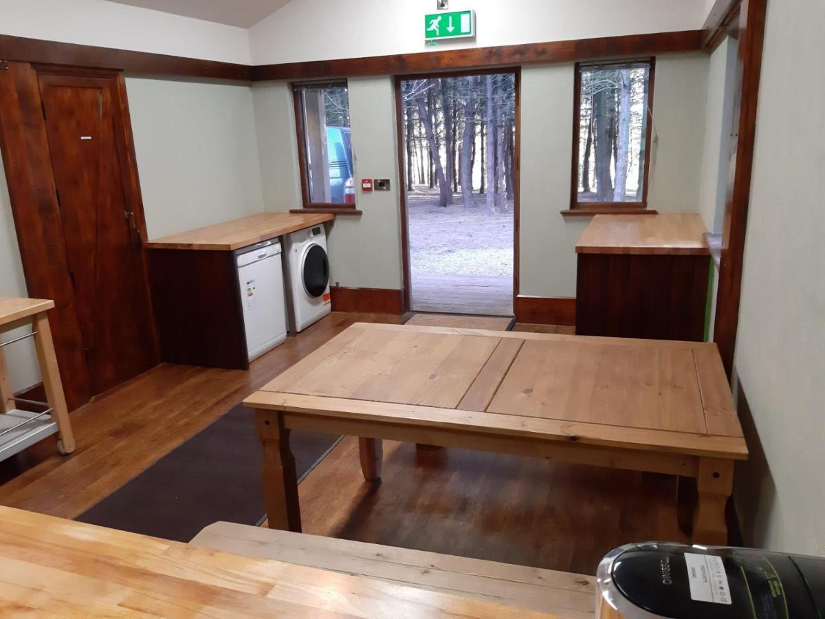 Wyldwood Lodge Cheadle  Esterno foto