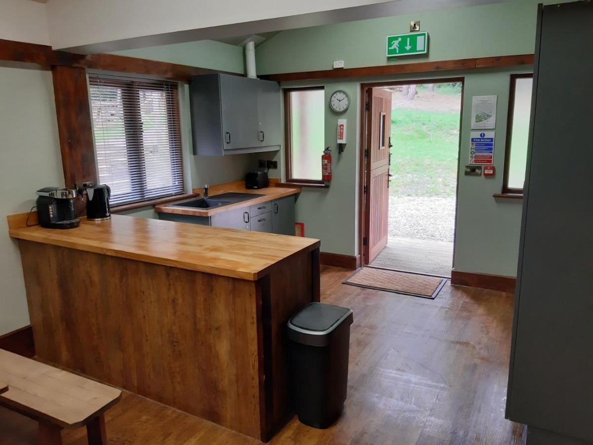 Wyldwood Lodge Cheadle  Esterno foto